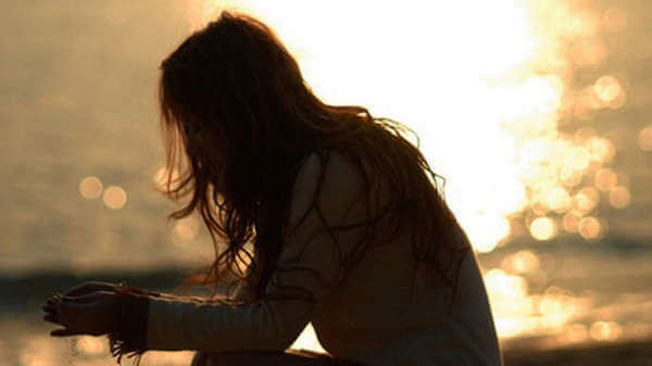 Grief woman